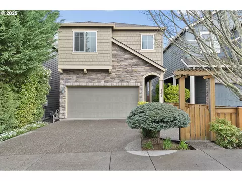 762 SW Windrose Ter, Beaverton, OR 97003