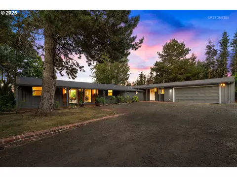 22645 SW Chapman Rd, Sherwood, OR 97140