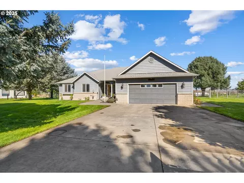 75077 W Oregon Ln, Irrigon, OR 97844
