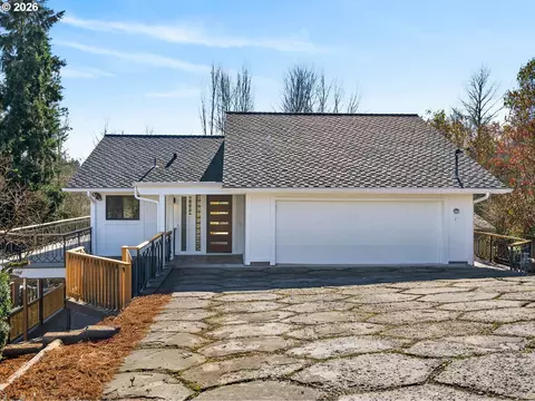 3226 SW Dolph Ct, Portland, OR 97219
