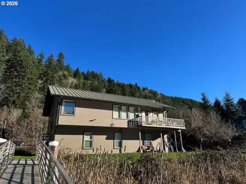 10298 Highway 126, Mapleton, OR 97453