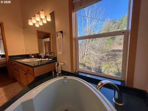 Bath - 10298 Highway 126, Mapleton, OR 97453 photo 2 of 4