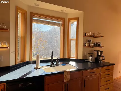 Kitchen - 10298 Highway 126, Mapleton, OR 97453 photo 2 of 3