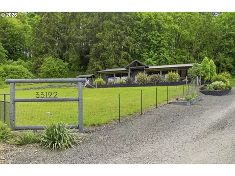33192 Wilkins Rd, Eugene, OR 97408