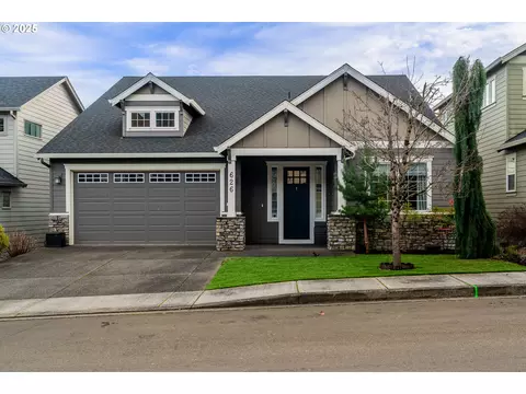 626 N V St, Washougal, WA 98671