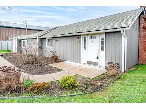 1750 Taney St, Eugene, OR 97402