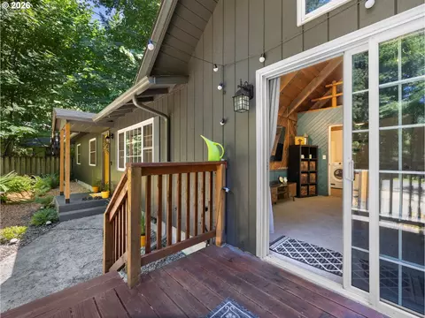 Exterior - 69080 E Vine Maple Dr, Rhododendron, OR 97049 photo 5 of 14