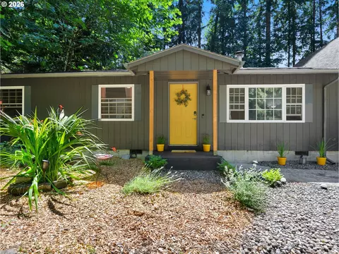Exterior - 69080 E Vine Maple Dr, Rhododendron, OR 97049 photo 2 of 14