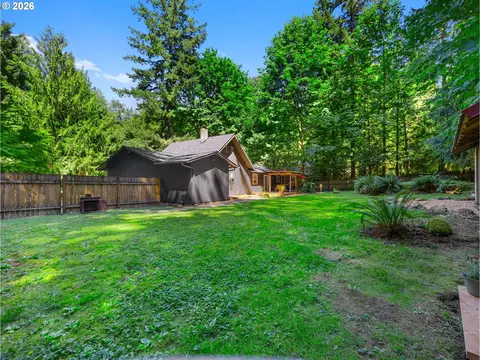 Exterior - 69080 E Vine Maple Dr, Rhododendron, OR 97049 photo 10 of 14