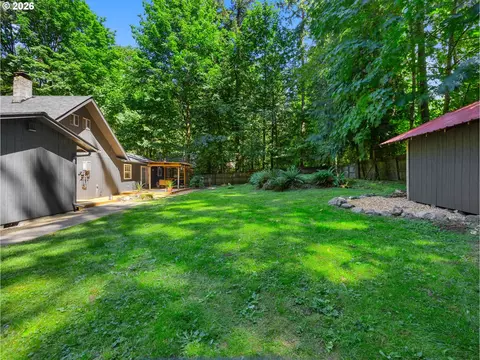 Exterior - 69080 E Vine Maple Dr, Rhododendron, OR 97049 photo 14 of 14