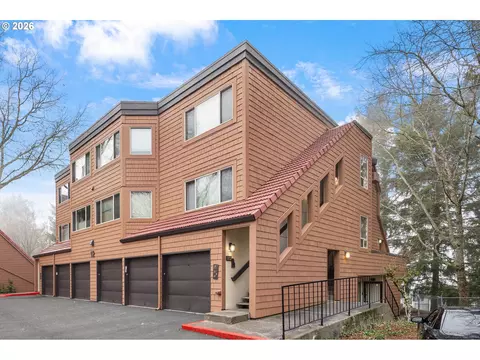 81 Oswego Smt, Lake Oswego, OR 97035