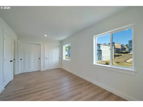 Bedroom - 110 Crescent St, Oceanside, OR 97134 photo 1 of 6
