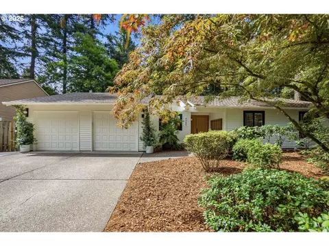 4980 Centerwood St, Lake Oswego, OR 97035