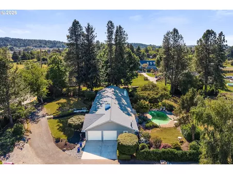 View/Area - 18345 SE Cheldelin Rd, Gresham, OR 97080 photo 3 of 8