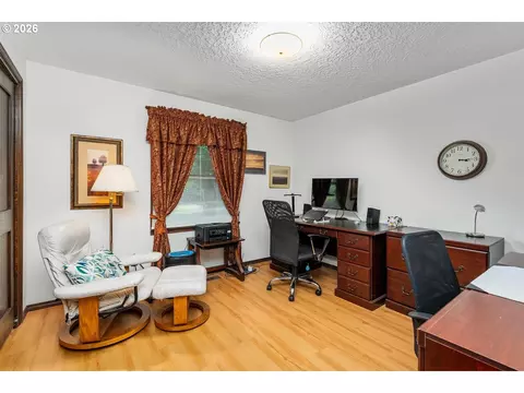 Other - 18345 SE Cheldelin Rd, Gresham, OR 97080 photo 7 of 10