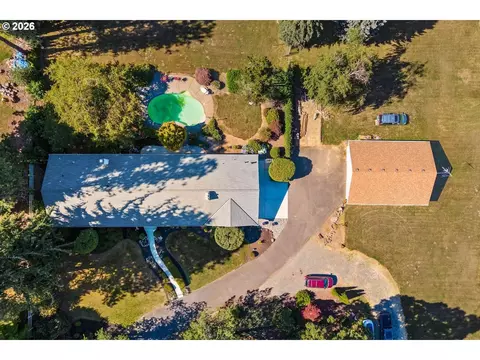 View/Area - 18345 SE Cheldelin Rd, Gresham, OR 97080 photo 2 of 8