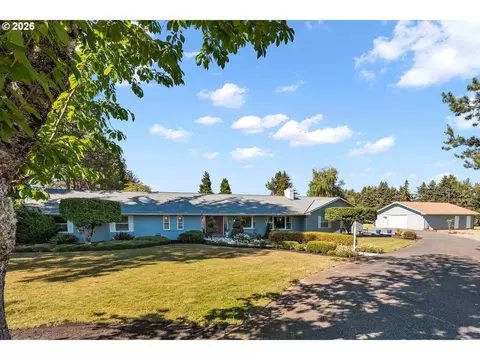 Exterior - 18345 SE Cheldelin Rd, Gresham, OR 97080 photo 2 of 8