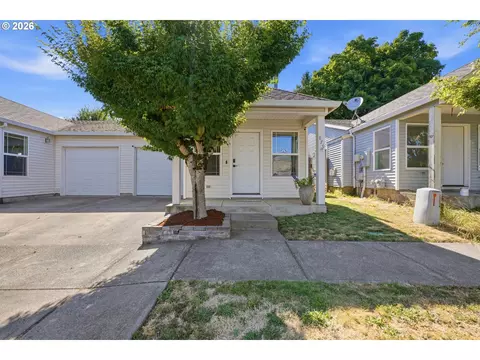 879 SW Junction Pl, Gresham, OR 97080 photo 2