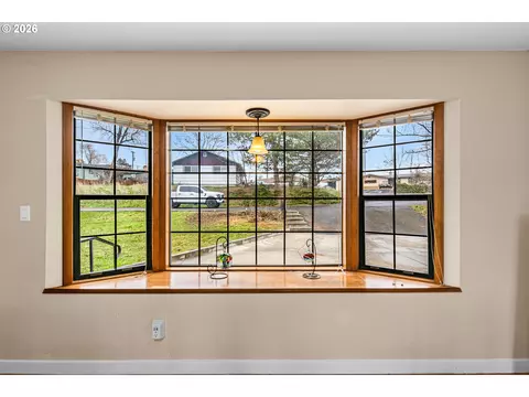 Other - 11 NE Nelson Dr, Pendleton, OR 97801 photo 3 of 7