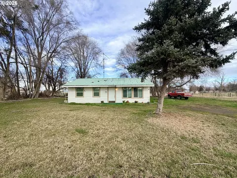 32255 Baxter Rd, Hermiston, OR 97838