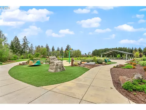 View/Area - 808 S 23rd Ave, Cornelius, OR 97113 photo 1 of 2