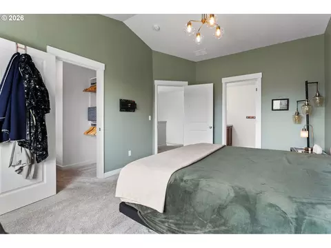 Bedroom - 808 S 23rd Ave, Cornelius, OR 97113 photo 3 of 6