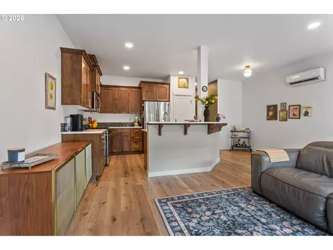 Kitchen - 808 S 23rd Ave, Cornelius, OR 97113 photo 1 of 4