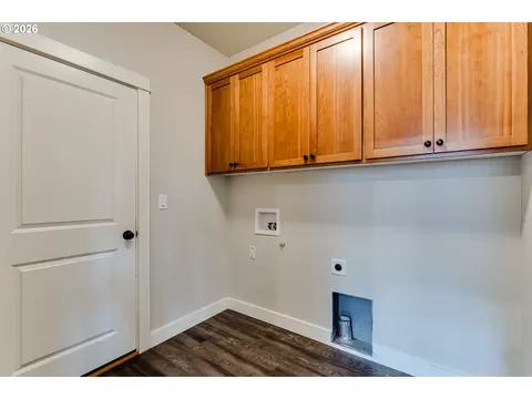 Other - 5409 King Arthur Ct, Eugene, OR 97402 photo 2 of 6