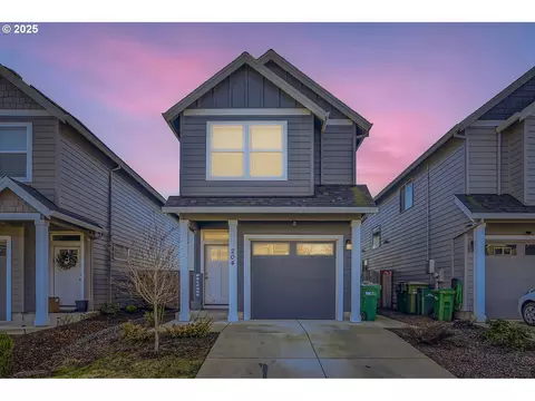 204 E Wayno Way, Newberg, OR 97132