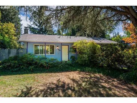 3080 Harlow Rd, Eugene, OR 97401