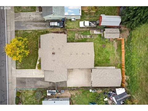 View/Area - 4470 Royal Ave, Eugene, OR 97402 photo 3 of 3