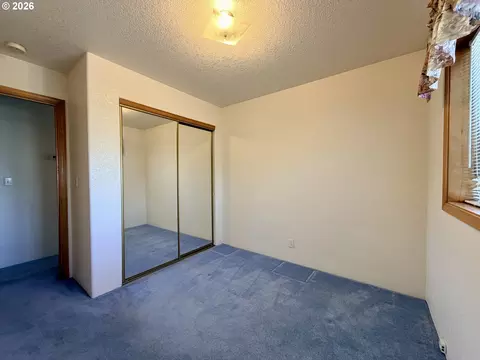 Bedroom - 145 Esther Pl, Irrigon, OR 97844 photo 4 of 4