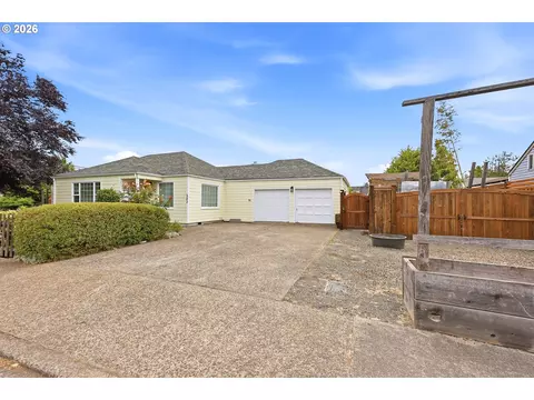 Other - 583 17th St, Springfield, OR 97477 photo 3 of 9
