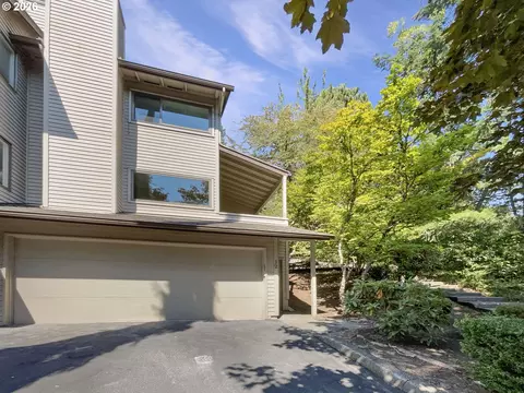 3101 Mcnary Pkwy #12, Lake Oswego, OR 97035
