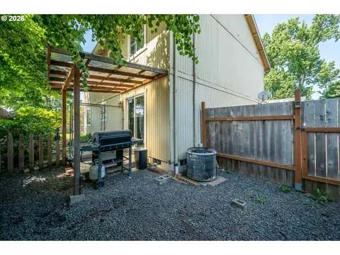 Other - 995 Kintzley Ave, Springfield, OR 97478 photo 7 of 7