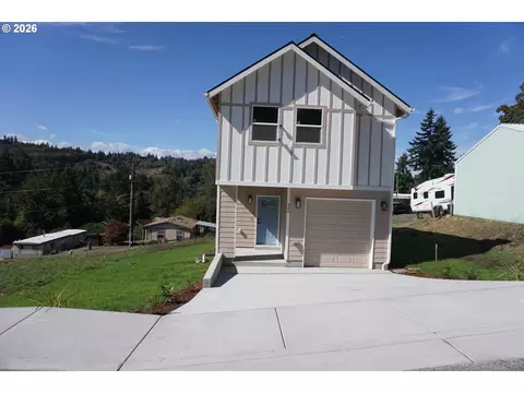 Exterior - 330 Richards Dr, Rainier, OR 97048 photo 3 of 10