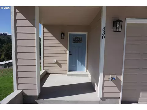 Exterior - 330 Richards Dr, Rainier, OR 97048 photo 6 of 10
