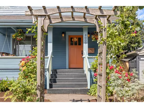 4009 SE 48th Ave, Portland, OR 97206