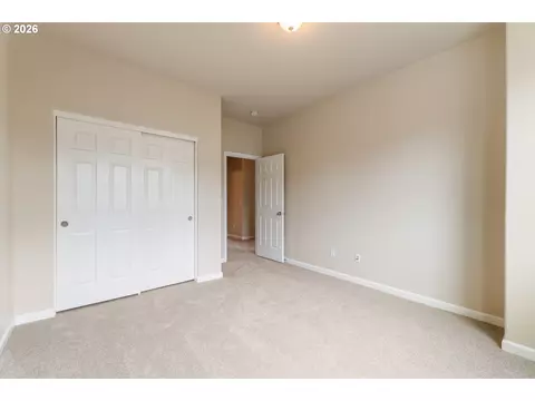 Bedroom - 3603 Wild Rose Loop, West Linn, OR 97068 photo 2 of 5