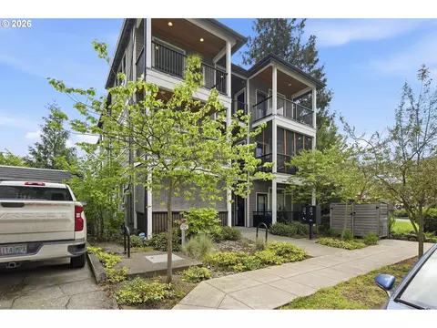 1616 NE 45th Ave #5E, Portland, OR 97213