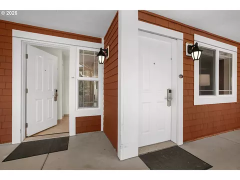 939 NW Highway 101 #320, Depoe Bay, OR 97341