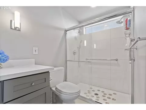 20 NW Wilson Ave, Gresham, OR 97030 photo 21