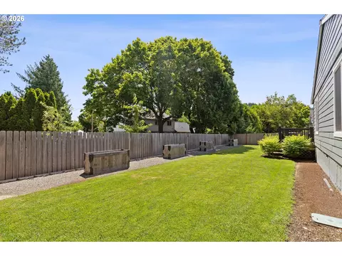 20 NW Wilson Ave, Gresham, OR 97030 photo 39