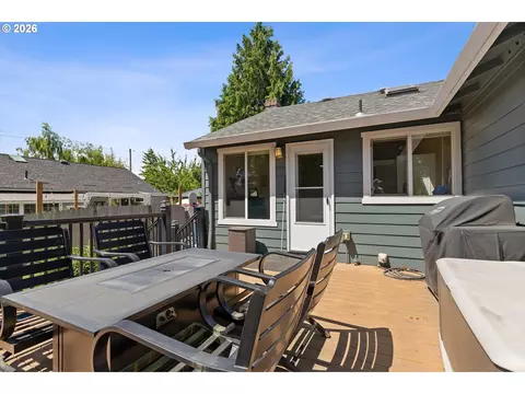 20 NW Wilson Ave, Gresham, OR 97030 photo 35