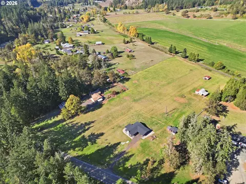 View/Area - 37109 Row River Rd, Dorena, OR 97434 photo 3 of 3