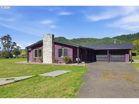 Exterior - 37109 Row River Rd, Dorena, OR 97434 photo 2 of 6