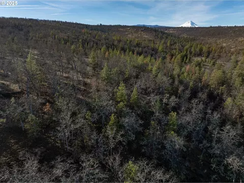 0 Valley Rd, Dufur, OR 97021