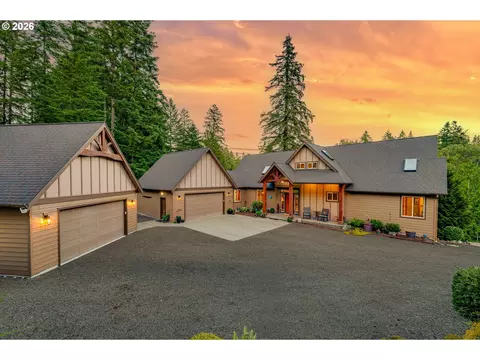 195 Patriot Rd, Woodland, WA 98674