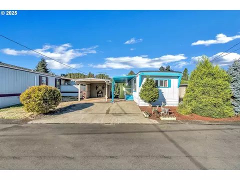 3346 Sunnyview Rd NE #23, Salem, OR 97301