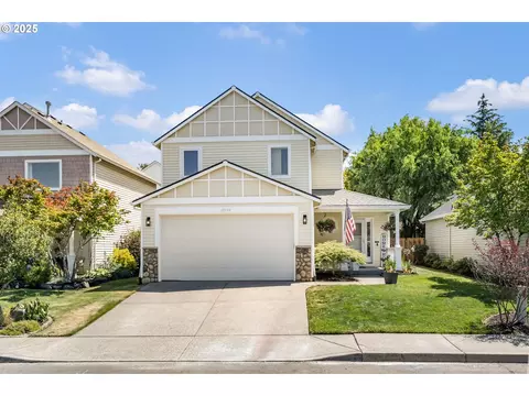 19198 Barrington Ave, Sandy, OR 97055